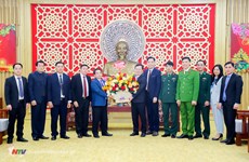 Representantes laosianos visitan provincia vietnamita de Nghe An por motivo de Tet