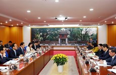 Ministerio de Finanzas de Vietnam afirma crear condiciones favorables a empresas de IED