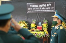 Honran a piloto vietnamita fallecido con Insignia de Juventud Valiente
