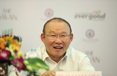 Entrenador Park Hang-seo ayudará a abrir una academia de fútbol en Vietnam