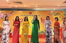 Vietnamitas en Hong Kong celebran fiesta del Tet