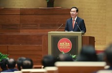 Nuevo presidente vietnamita pronuncia discurso de toma de posesión