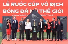 Llega a Vietnam trofeo de Copa Mundial Femenina de FIFA 2023