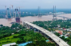 Perfeccionan infraestructura de transporte para delta del Mekong en Vietnam