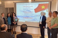 Presentan Club de amantes del mar e islas de Vietnam en Francia