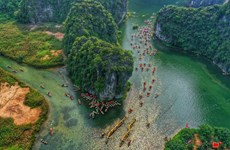 Ninh Binh por promover el turismo internacional