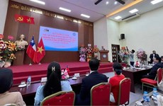 Efectúan ceremonia en saludo al 52 aniversario de nexos diplomáticos Vietnam-Chile