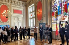 Vietnam y Francia promueven cooperación entre localidades 