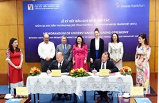 Ministerio vietnamita entabla cooperación en comercio con grupo alemán