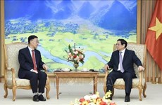 Primer ministro de Vietnam recibe a secretario del Comité partidista de Guangxi