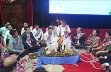 Localidad vietnamita organiza fiesta de Bunpimay para estudiantes laosianos
