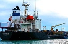 Piratas atacan un petrolero con bandera de Singapur 