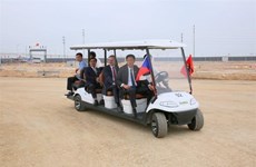 Premier checo visita planta de automóviles de Škoda Auto en localidad vietnamita