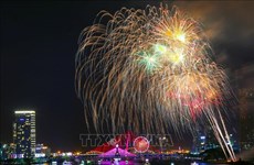 Festival de fuegos artificiales eleva turismo de Da Nang a nuevo nivel