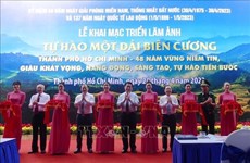 Exposición fotográfica resalta soberanía sagrada de Vietnam
