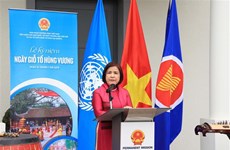 Vietnamitas rinden homenaje a reyes Hung en Suiza
