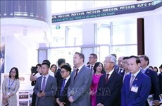 Primer ministro de Luxemburgo visita Ciudad Ho Chi Minh