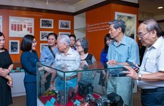 Honran a fotógrafos veteranos con aportes a prensa revolucionaria de Vietnam