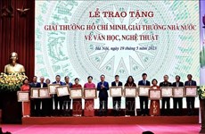 Presidente vietnamita llama a cultivar valores y orgullo nacional