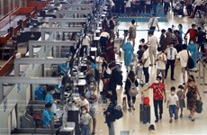 Crece número de pasajeros en los aeropuertos de Vietnam