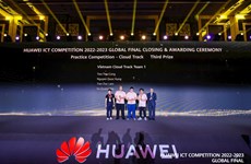 Estudiantes vietnamitas ganan premio en competencia mundial de tecnología de Huawei