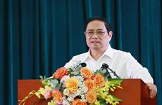 Premier vietnamita insta a crear condiciones para desarrollo de la prensa