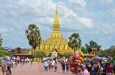 Número de turistas laosianos a Vietnam aumenta 117 por ciento