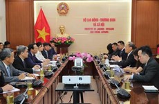 Fomentan Vietnam y Singapur cooperación en recursos humanos