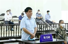 Procesa ex dirigente de Hanoi por inflar precios de árboles