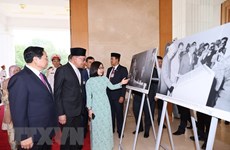 Primer ministro malasio concluye visita oficial a Vietnam