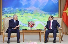 Premier vietnamita sugiere apoyo de Tony Blair en transformación digital