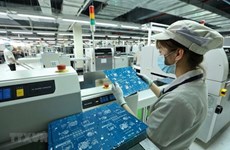 Exhortan a eliminar “barreras” para apoyar a empresas vietnamitas