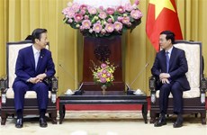 Presidente vietnamita recibe a delegación del partido Komeito de Japón