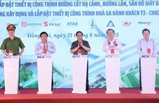 Premier vietnamita asiste a inauguración de proyectos de aeropuertos de Long Thanh y Tan Son Nhat