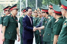 Presidente vietnamita asiste a inauguración de año escolar 2003-2024 en Academia de Defensa Nacional