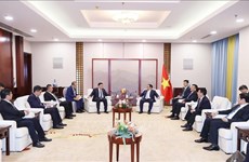 Primer ministro recibe a dirigentes de empresas chinas de tecnología y energía