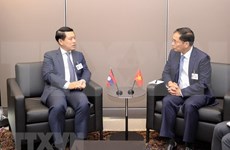 Canciller vietnamita se reúne con altos funcionarios de varios países en Nueva York