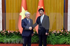 Presidente del Frente de Patria de Vietnam extiende felicitación a China por Día Nacional