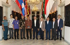 Vietnam e Indonesia intercambian opiniones sobre cuestiones religiosas y étnicas