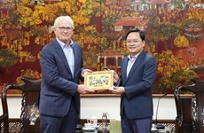 Provincia vietnamita aspira a cooperar con Estados Unidos en industria de semiconductores