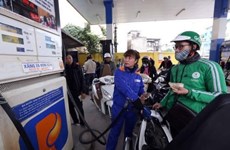 Aumentan precios de gasolina en Vietnam