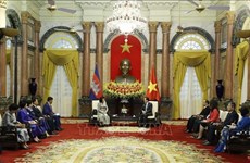 Presidente vietnamita recibe a titular legislativa camboyana
