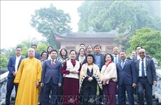 Dirigente legislativa camboyana concluye visita oficial a Vietnam