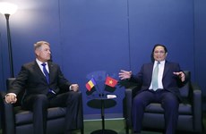 Visita del primer ministro vietnamita acapara atención de prensa rumana