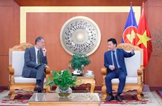 Gobierno francés acompaña a Vietnam en respuesta al cambio climático 