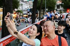 Sitios turísticos vietnamitas registran aumento de viajeros en ocasión del Tet