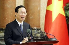 Dirigentes vietnamitas felicitan a Brunei por su Día Nacional