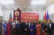 Celebran reunión de primavera para vietnamitas en Bangladesh