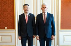 Presidente checo aprecia tradicional relación amistosa con Vietnam