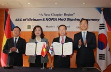 Mercado financiero de Vietnam acapara atención de inversores surcoreanos